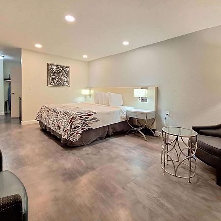 Travelodge By Wyndham Indianapolis Speedway Luaran gambar